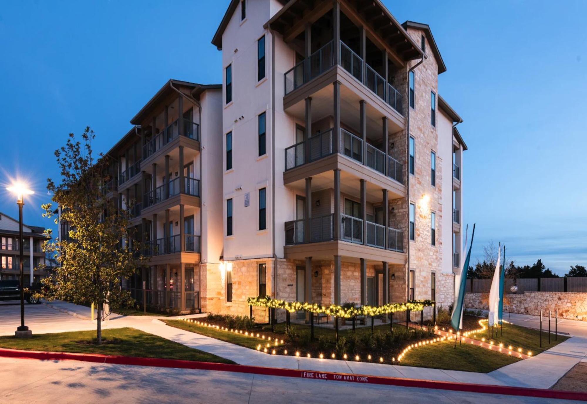 The Artesian Apartments By Barsala The Hills Екстериор снимка